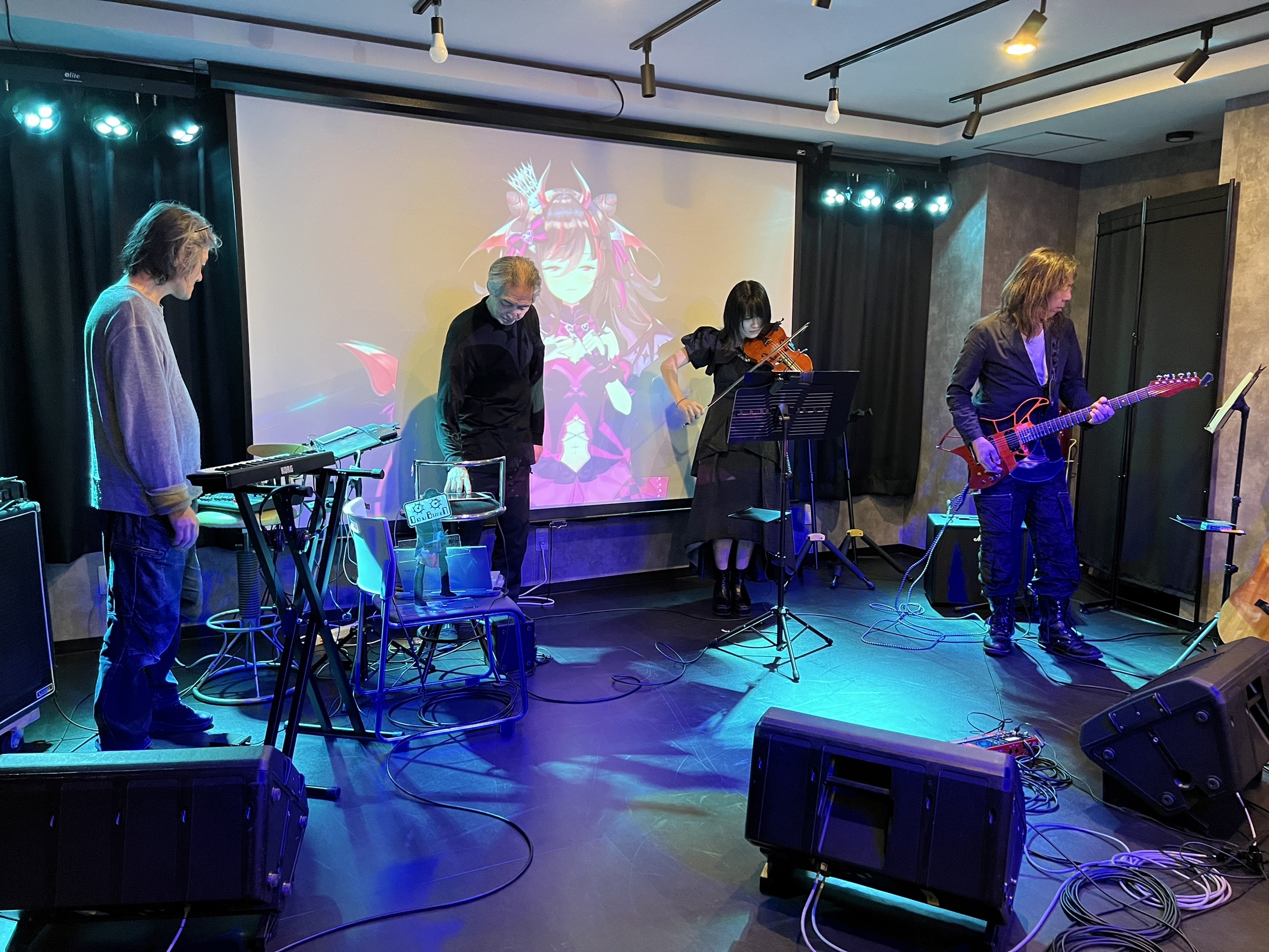 大阪 難波のレンタルスペース「なにわGROWUP」は、音出しができる会場として利用できます。