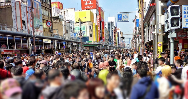 ハロウィンパーティーの会場（レンタルスペース）は駅近だと参加者も便利。