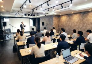 大阪 難波のレンタルスペース「なにわGROWUP」は会議室として利用できます。